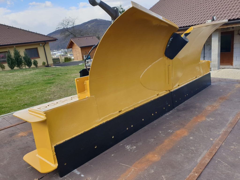 Kovovýroba Banskobystrický kraj MFZVAR - Oprava snežného pluhu