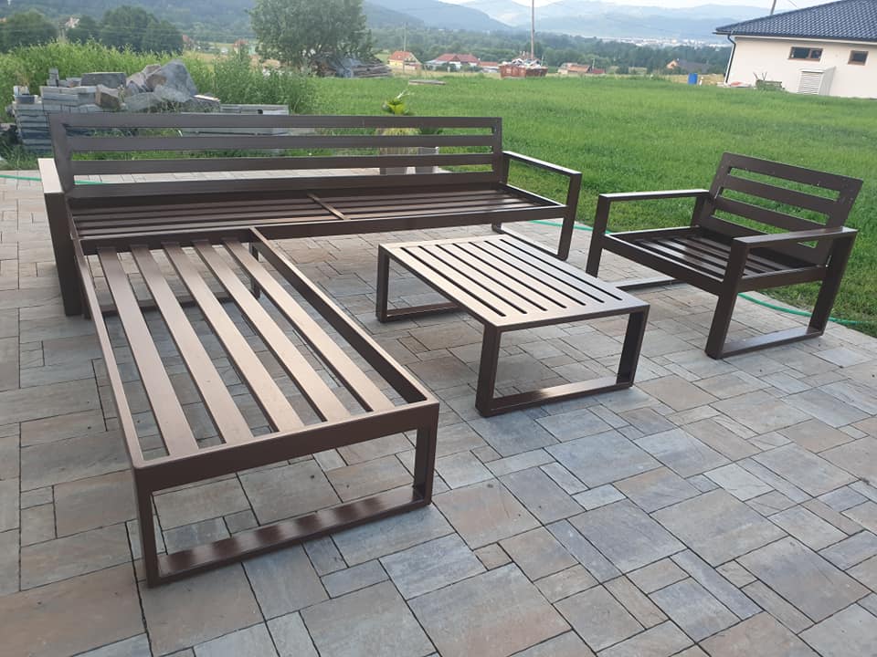 Dizajnový kovový nábytok Banskobystrický kraj - MFZVAR